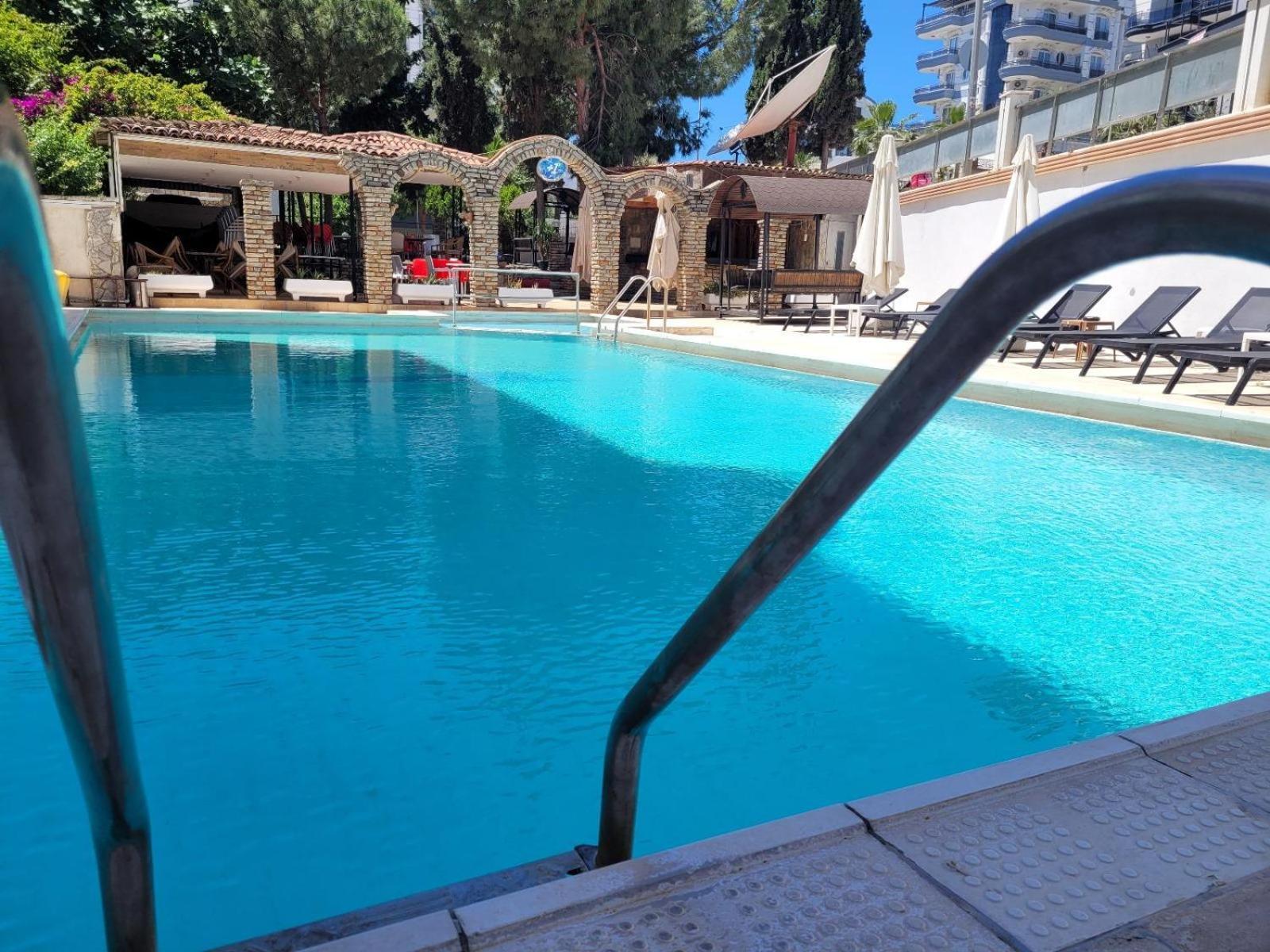 Yildirim Otel Didim Bagian luar foto